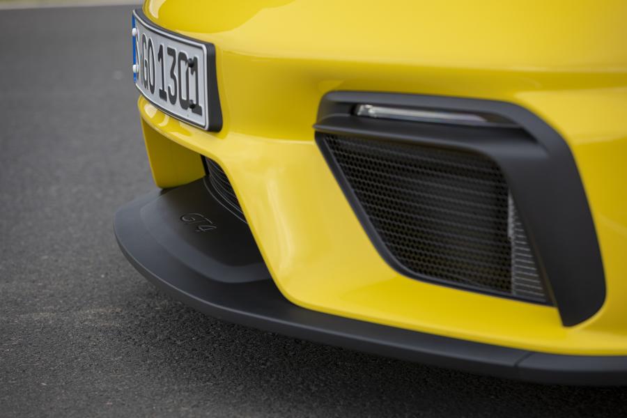 Детали экстерьера Porsche 718 Cayman GT4 (982C) 2019 года  (WW) (фото 141 из 190)